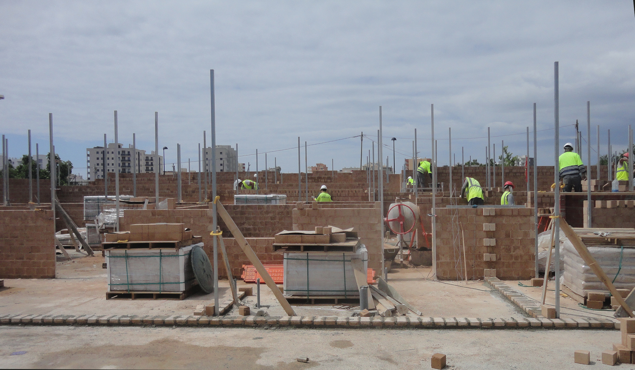 43 SOCIAL HOUSING - Fetdeterra 43 SOCIAL HOUSING - Fetdeterra